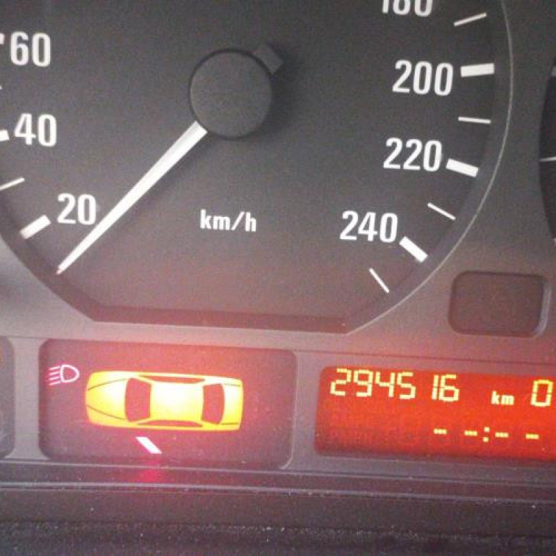 Retroviseur interieur BMW SERIE 3 E46 Photo n°13