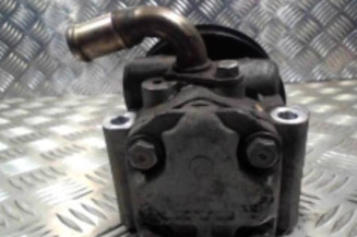 Pompe de direction FORD FIESTA 5