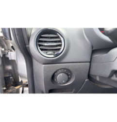 Feu arriere stop central OPEL CORSA D
