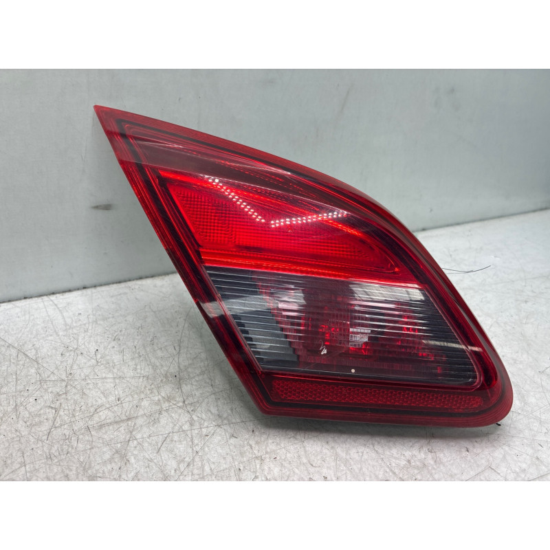 Feu arriere secondaire gauche (feux) OPEL CORSA E Photo n°1