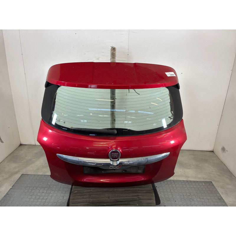 Malle/Hayon arriere FIAT 500X Photo n°1