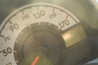 Moteur essuie glace arriere PEUGEOT 107