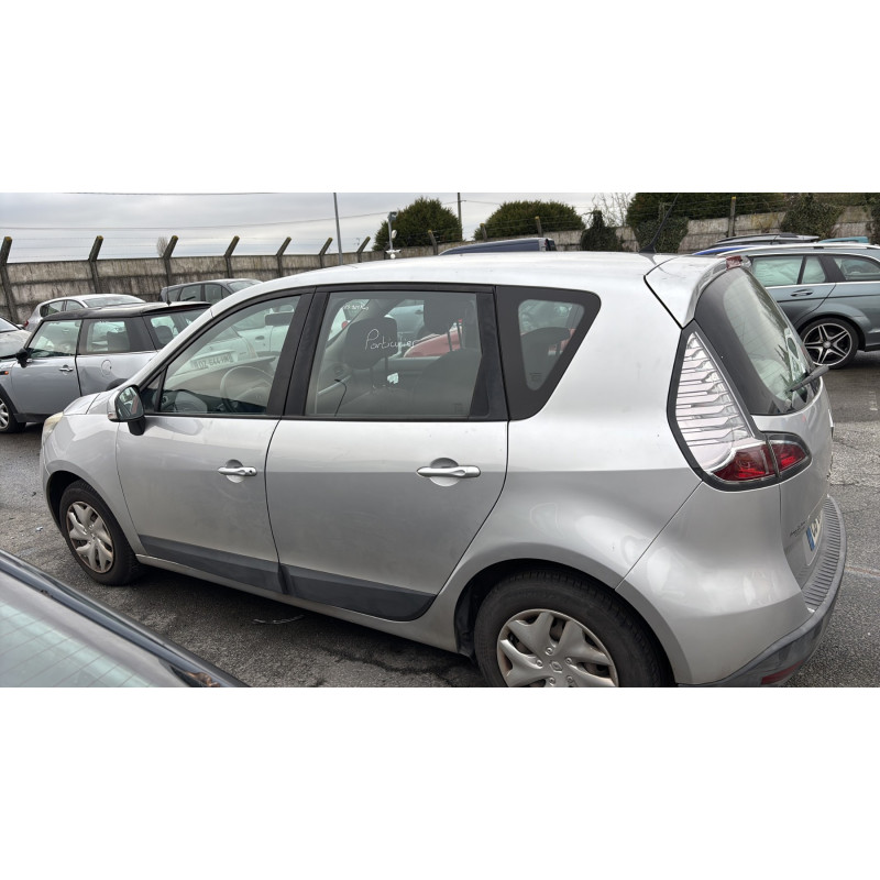 RENAULT SCENIC 3 PHASE 2 1.5 DCI - 8V TURBO Photo n°7