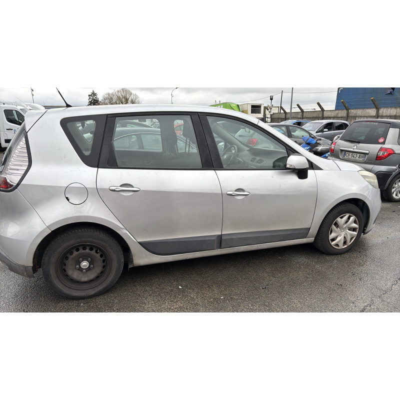 RENAULT SCENIC 3 PHASE 2 1.5 DCI - 8V TURBO Photo n°8