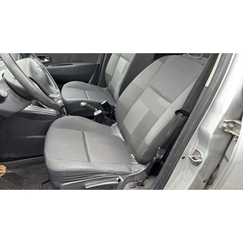 RENAULT SCENIC 3 PHASE 2 1.5 DCI - 8V TURBO Photo n°12