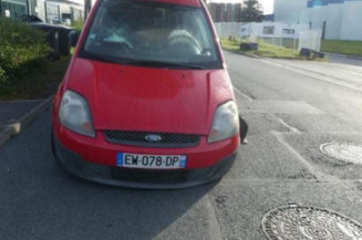 Boite de vitesses FORD FIESTA 5 Photo n°1