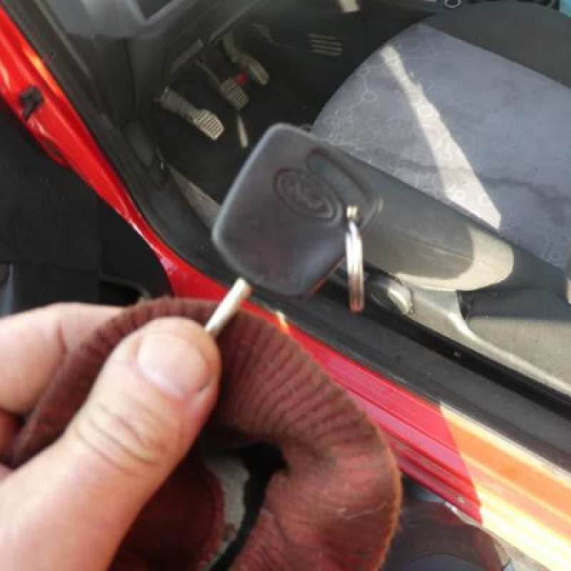 Boite de vitesses FORD FIESTA 5 Photo n°10