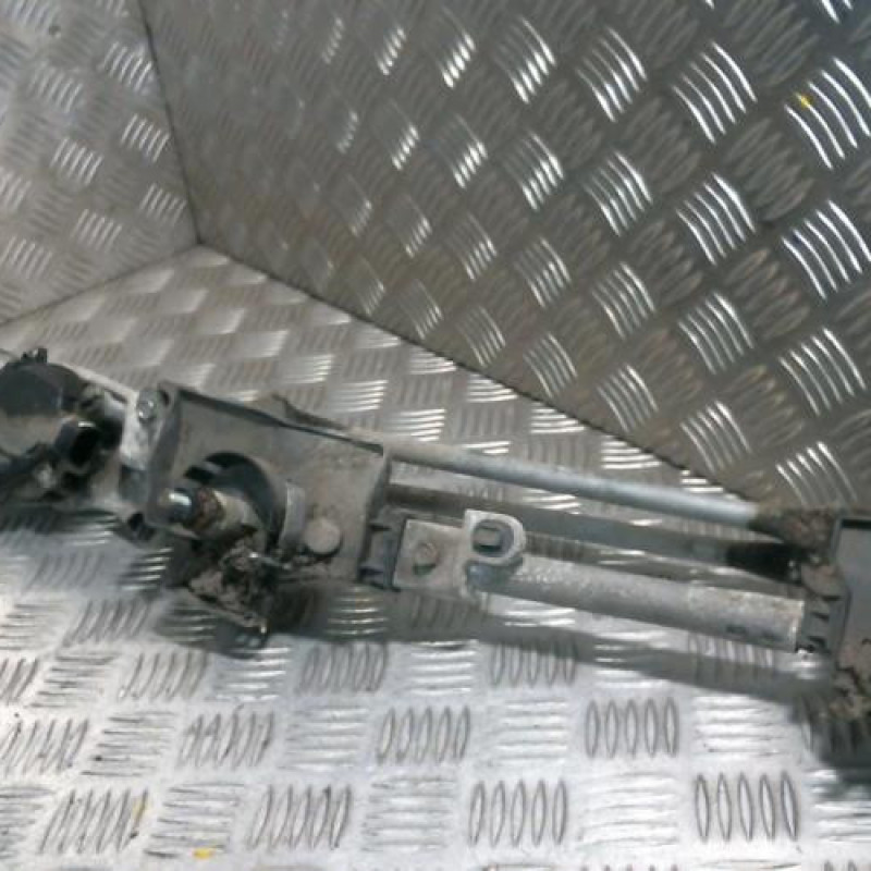 Moteur essuie glace avant MAZDA 2 2 Photo n°1