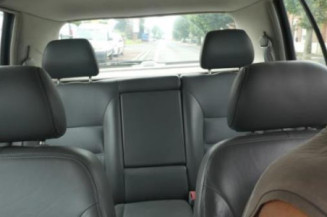 Serrure avant droit VOLKSWAGEN GOLF 4