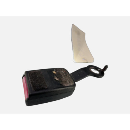 Attache ceinture avant gauche DACIA SANDERO 1