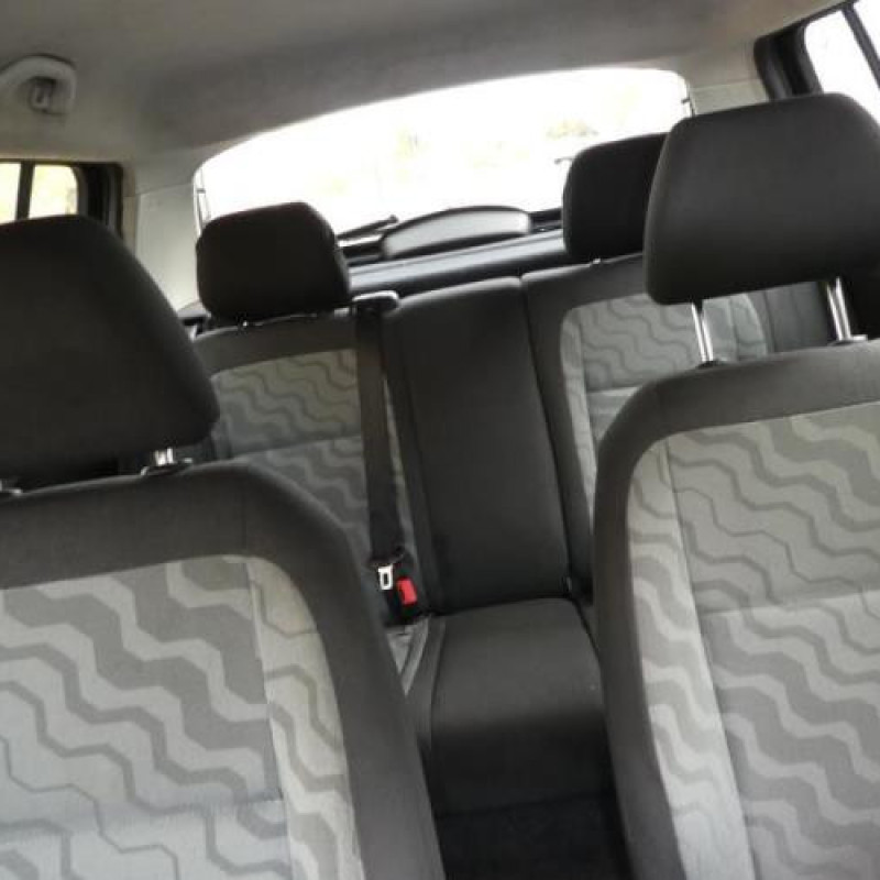 Porte avant droit SKODA FABIA 2 Photo n°12