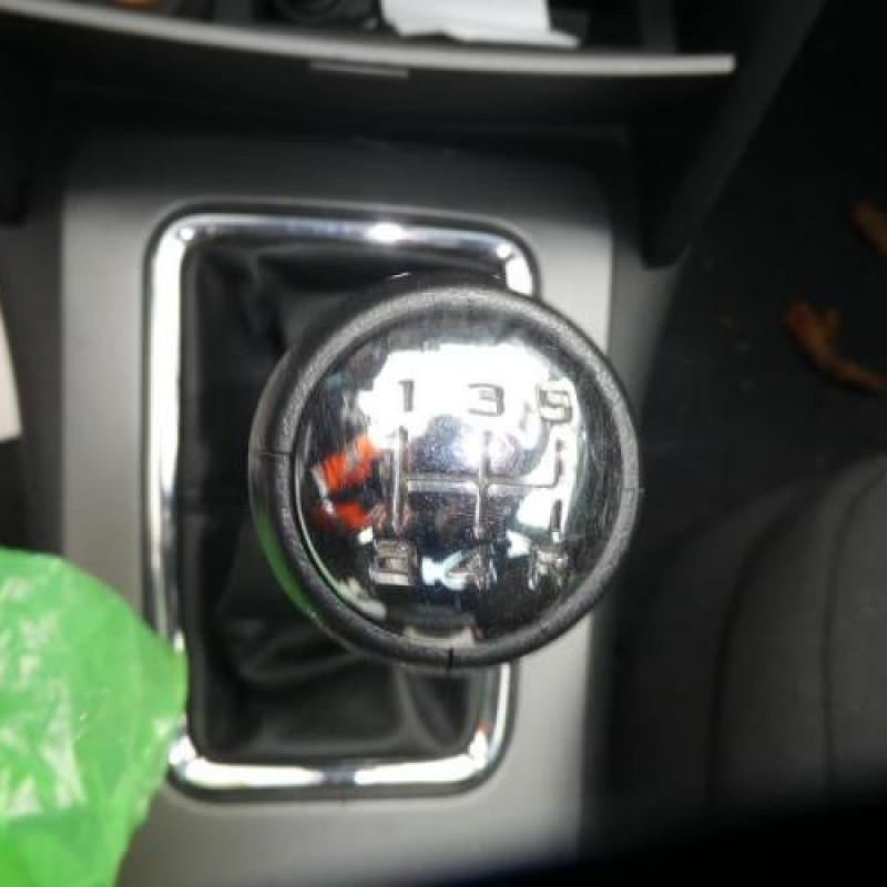 Porte avant droit PEUGEOT 407 Photo n°12