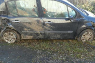 Moteur essuie glace arriere RENAULT MODUS