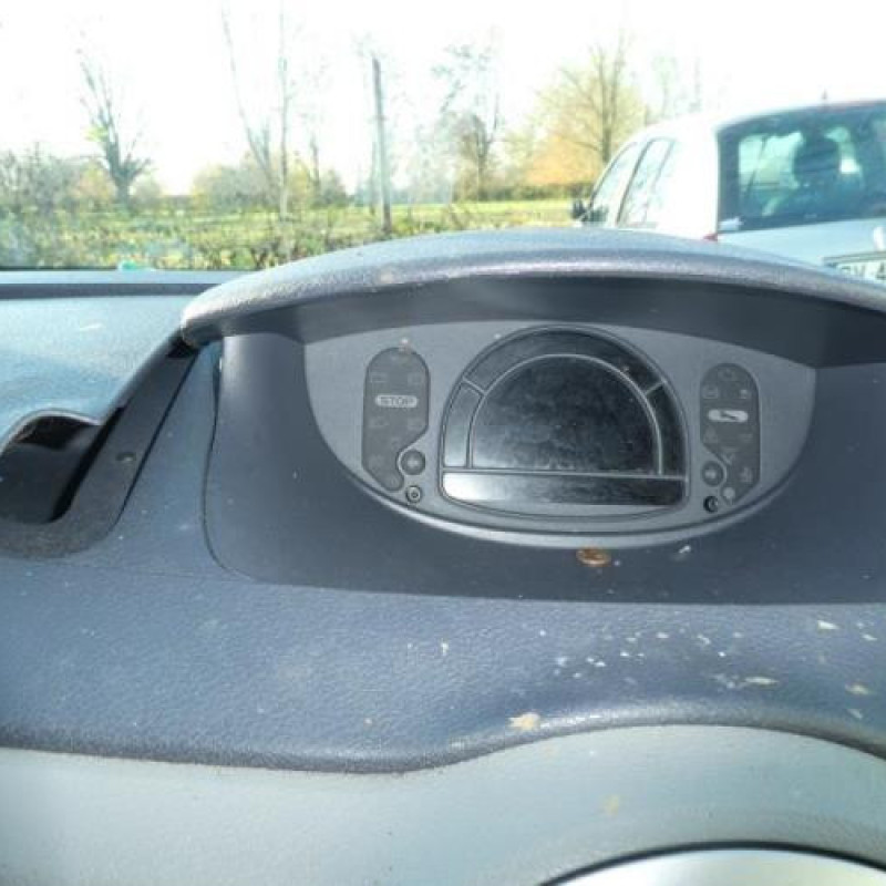 Moteur essuie glace arriere RENAULT MODUS Photo n°10