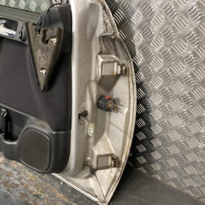 Porte avant gauche OPEL ASTRA G Photo n°5