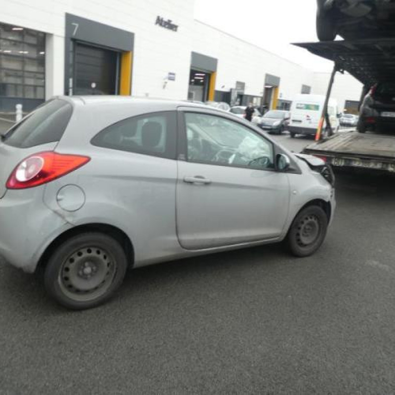 Malle/Hayon arriere FORD KA 2 Photo n°5
