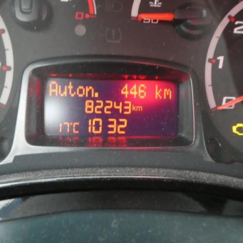 Malle/Hayon arriere FORD KA 2 Photo n°11