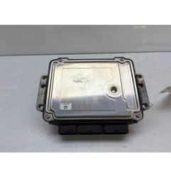 Calculateur moteur RENAULT GRAND SCENIC 2
