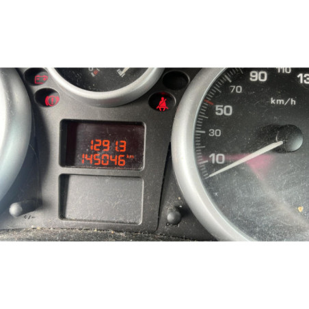 PEUGEOT 207 PHASE 1 1.4i - 8V Photo n°1
