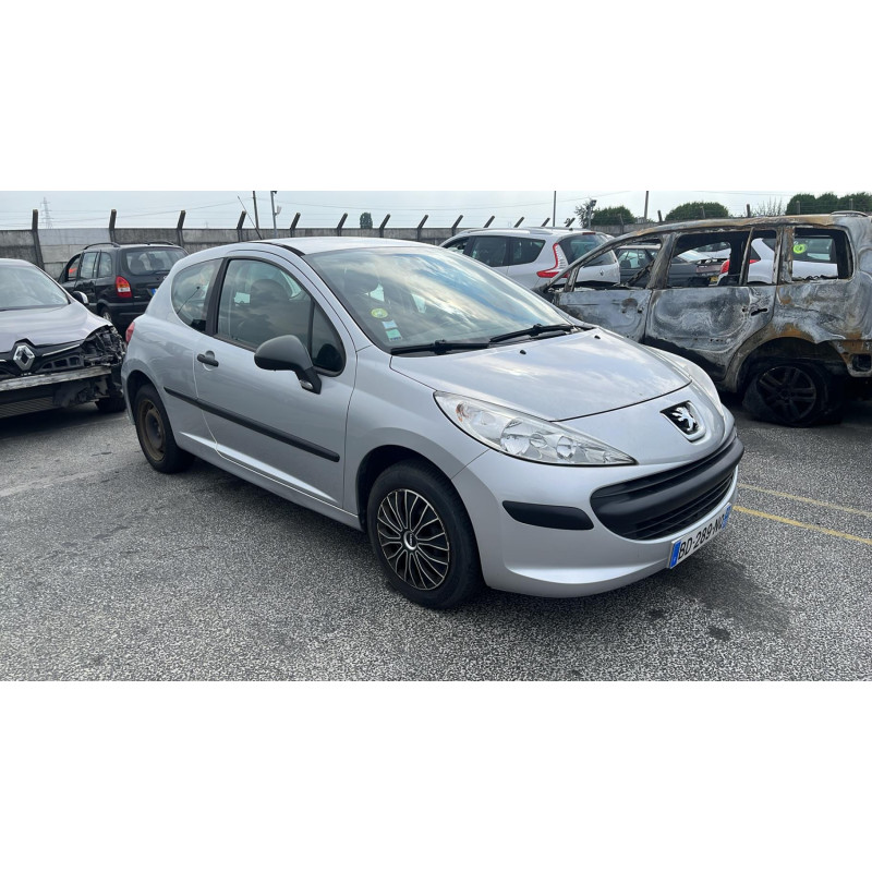 PEUGEOT 207 PHASE 1 1.4i - 8V Photo n°2