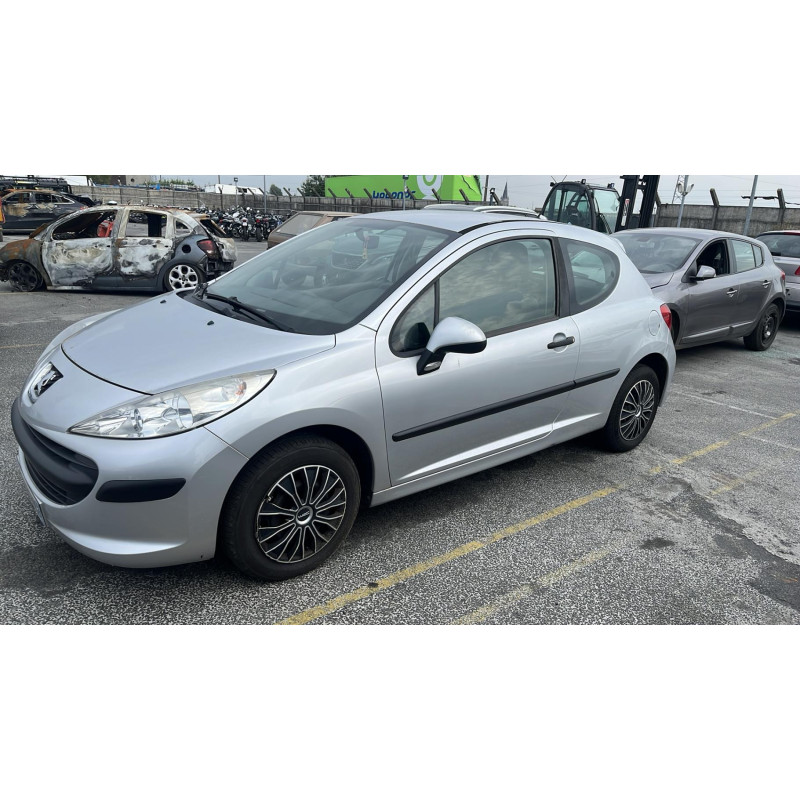 PEUGEOT 207 PHASE 1 1.4i - 8V Photo n°3