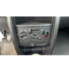PEUGEOT 207 PHASE 1 1.4i - 8V