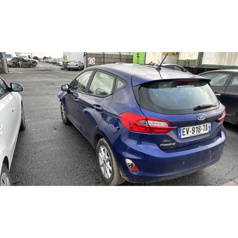 FORD FIESTA 7 PHASE 1 1.0i - 12V TURBO Photo n°7