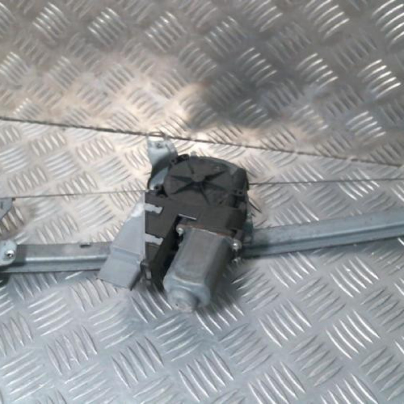 Leve vitre electrique avant droit CITROEN C3 1 Photo n°1