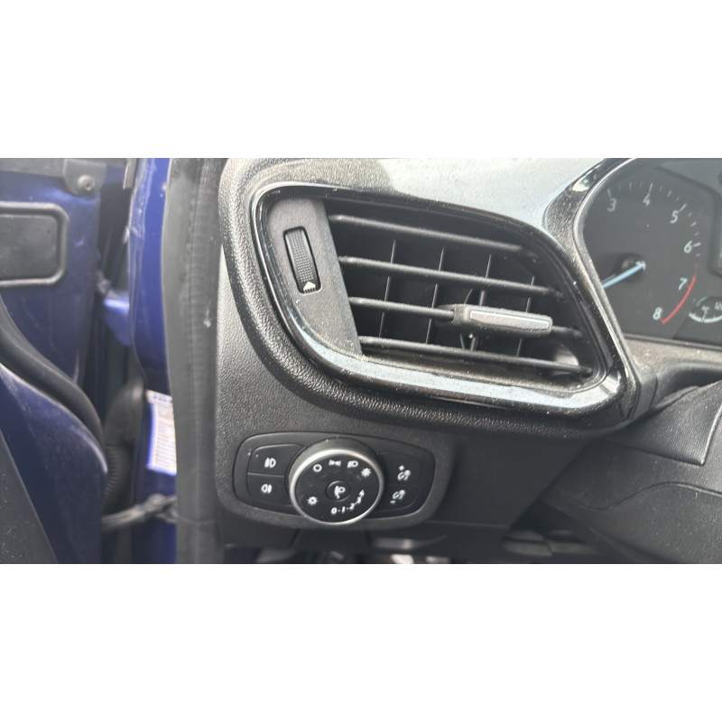 FORD FIESTA 7 PHASE 1 1.0i - 12V TURBO Photo n°16
