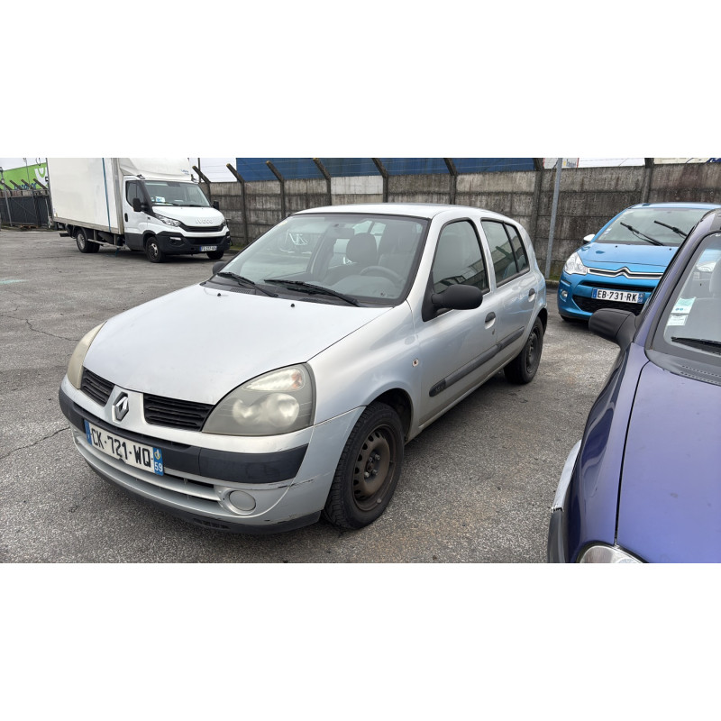 RENAULT CLIO 2 PHASE 2 1.2i - 16V Photo n°1