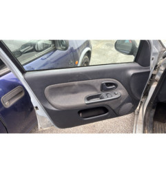 RENAULT CLIO 2 PHASE 2 1.2i - 16V