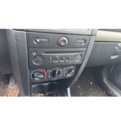 RENAULT CLIO 2 PHASE 2 1.2i - 16V