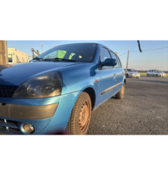 RENAULT CLIO 2 PHASE 2 1.2i - 16V Photo n°1