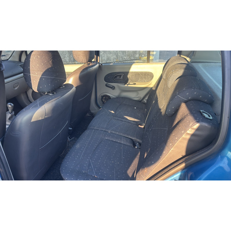 RENAULT CLIO 2 PHASE 2 1.2i - 16V Photo n°14