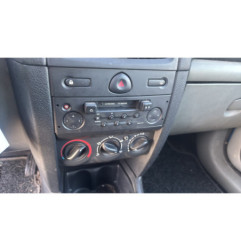 RENAULT CLIO 2 PHASE 2 1.2i - 16V