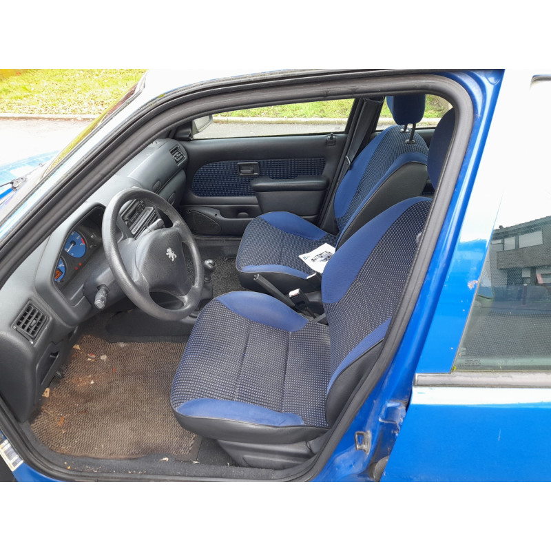 PEUGEOT 106 PHASE 2 1.4i - 8V Photo n°7