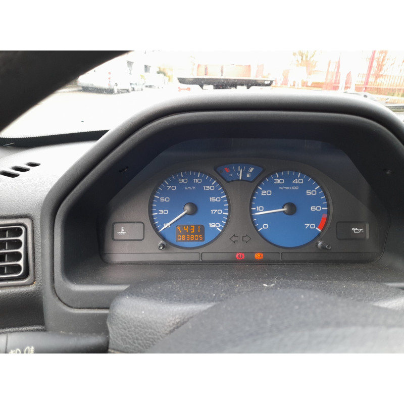 PEUGEOT 106 PHASE 2 1.4i - 8V Photo n°10