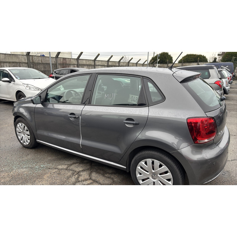 VOLKSWAGEN POLO 5 PHASE 1 1.2i - 12V Photo n°19