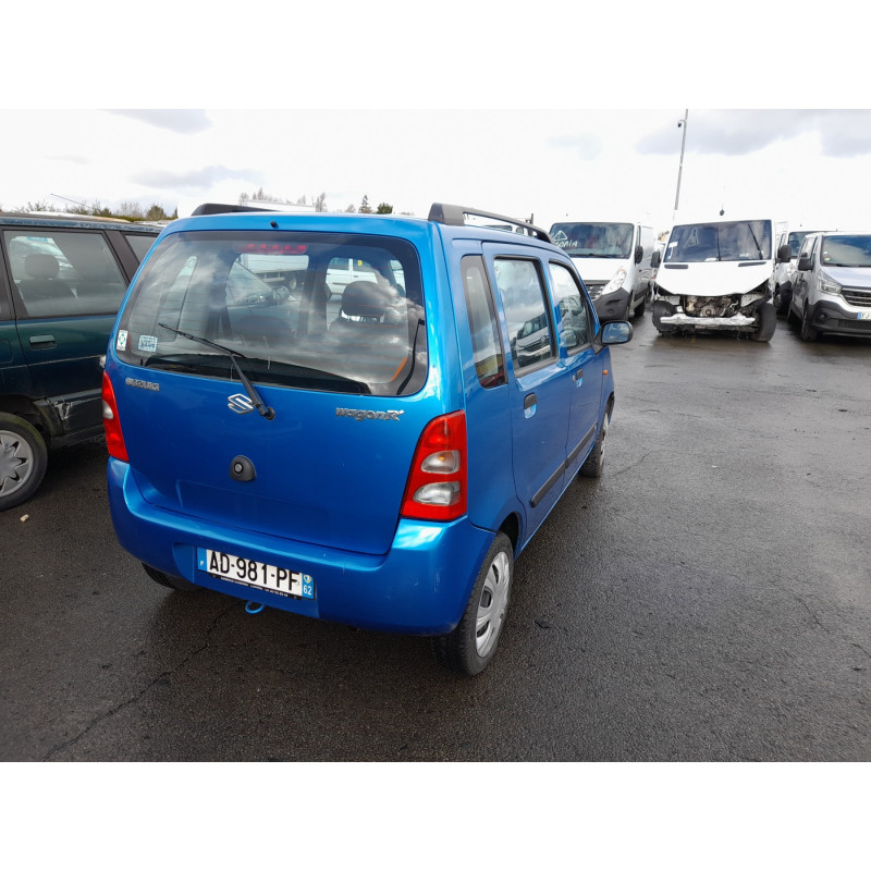 SUZUKI WAGON-R PHASE 2 1.3i - 16V Photo n°2