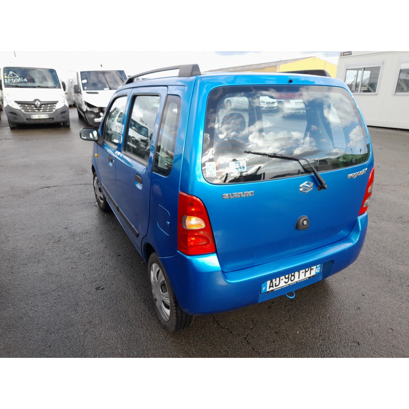 SUZUKI WAGON-R PHASE 2 1.3i - 16V Photo n°4