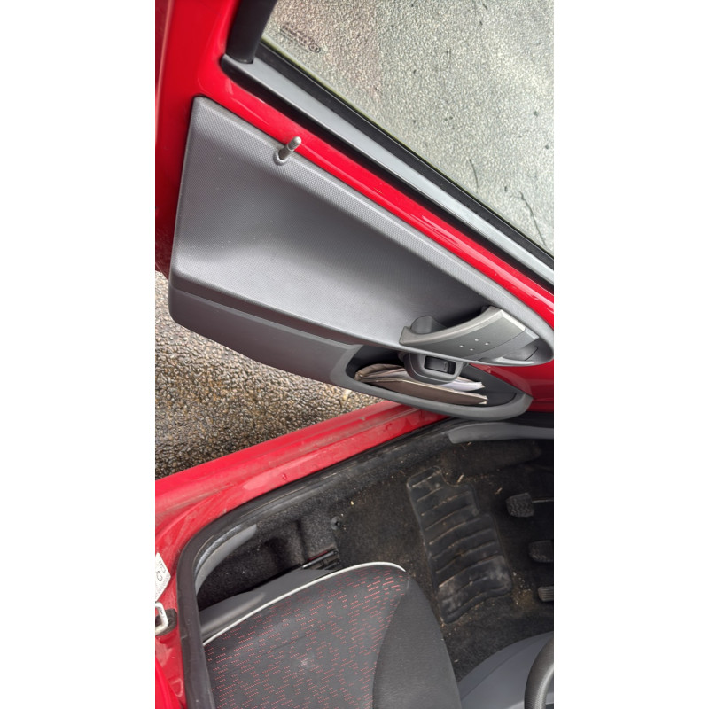 PEUGEOT 107 PHASE 2 1.0i - 12V Photo n°9