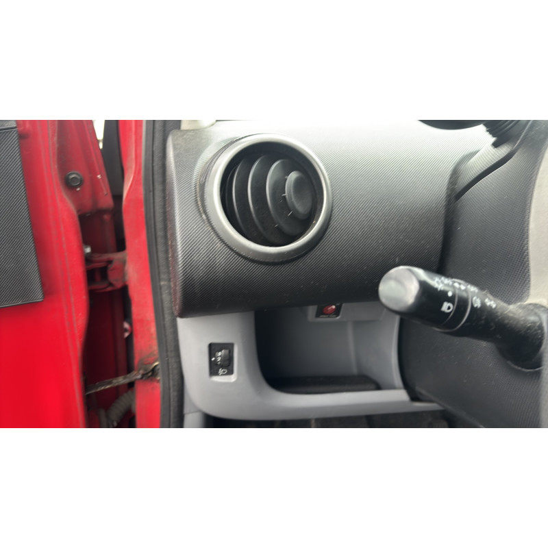 PEUGEOT 107 PHASE 2 1.0i - 12V Photo n°16