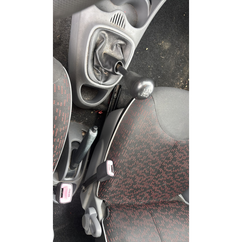 PEUGEOT 107 PHASE 2 1.0i - 12V Photo n°22