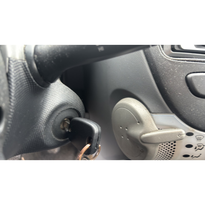 PEUGEOT 107 PHASE 2 1.0i - 12V Photo n°23