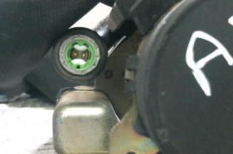 Pretensionneur de ceinture avant droit PEUGEOT 206 Photo n°1
