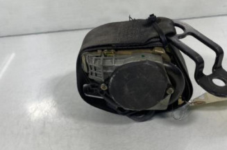 Pretensionneur de ceinture avant droit PEUGEOT 206