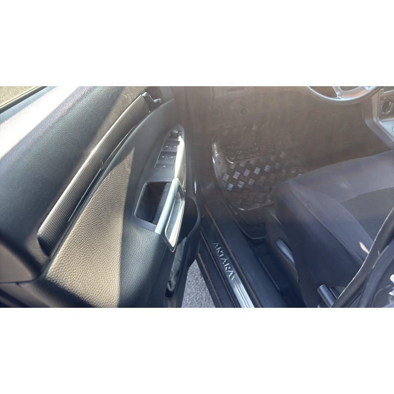 OPEL ANTARA PHASE 1 2.0 CDTI - 16V TURBO 4X4 Photo n°9