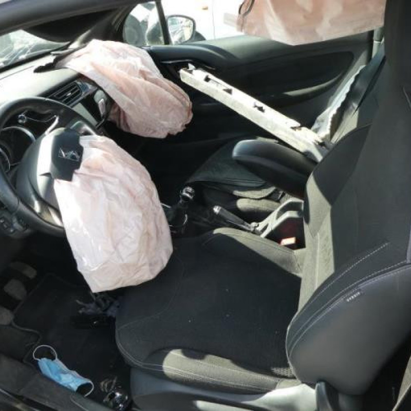 Bloc ABS (freins anti-blocage) CITROEN DS3 Photo n°6