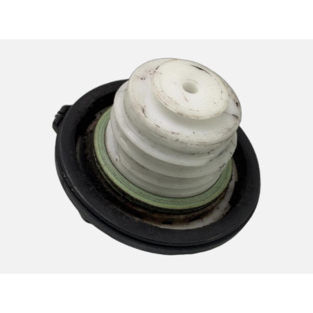 Bouchon de carburant FORD FIESTA 5
