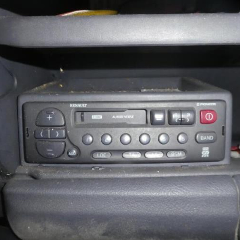 Capot RENAULT GRAND ESPACE 3 Photo n°16
